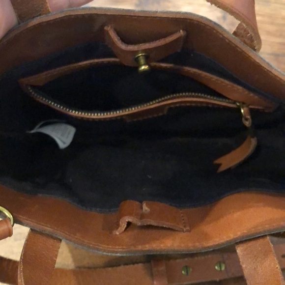 Madewell Small Transport Tiger Print Crossbody - Picture 12 of 16